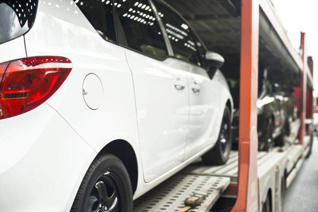 Does car insurance cover broken windows?