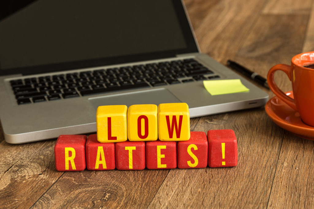How long do car insurance companies keep claims records? How long do car insurance companies keep claims records?